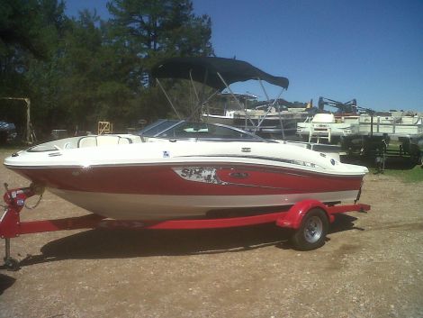 Used Boats For Sale in Longview, Texas by owner | 2010 Searay 185 SP